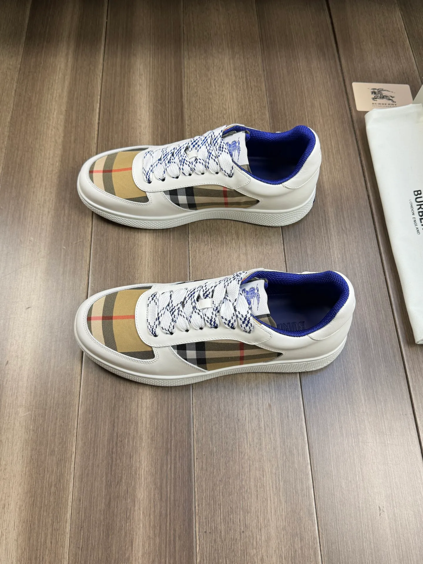 p380💰Men's shoes [BURBERRY] Burberry - High-end quality original order 🔍🔍🔍 - Upper: imported 🔝 Napa calfskin, brand totem cloth, tongue brand cloth label - Lining: canvas lining, - Outsole: rubber; two-color molded outsole - Ultra-high quality control·Fine workmanship: highlighted (high-end·luxury·grade) -Size : 38-44 (45 for men, can be customized)